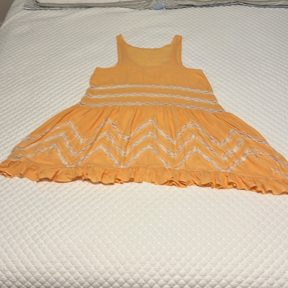 Orange Sleeveless Dress with Lace Accents - Picture 5 of 5